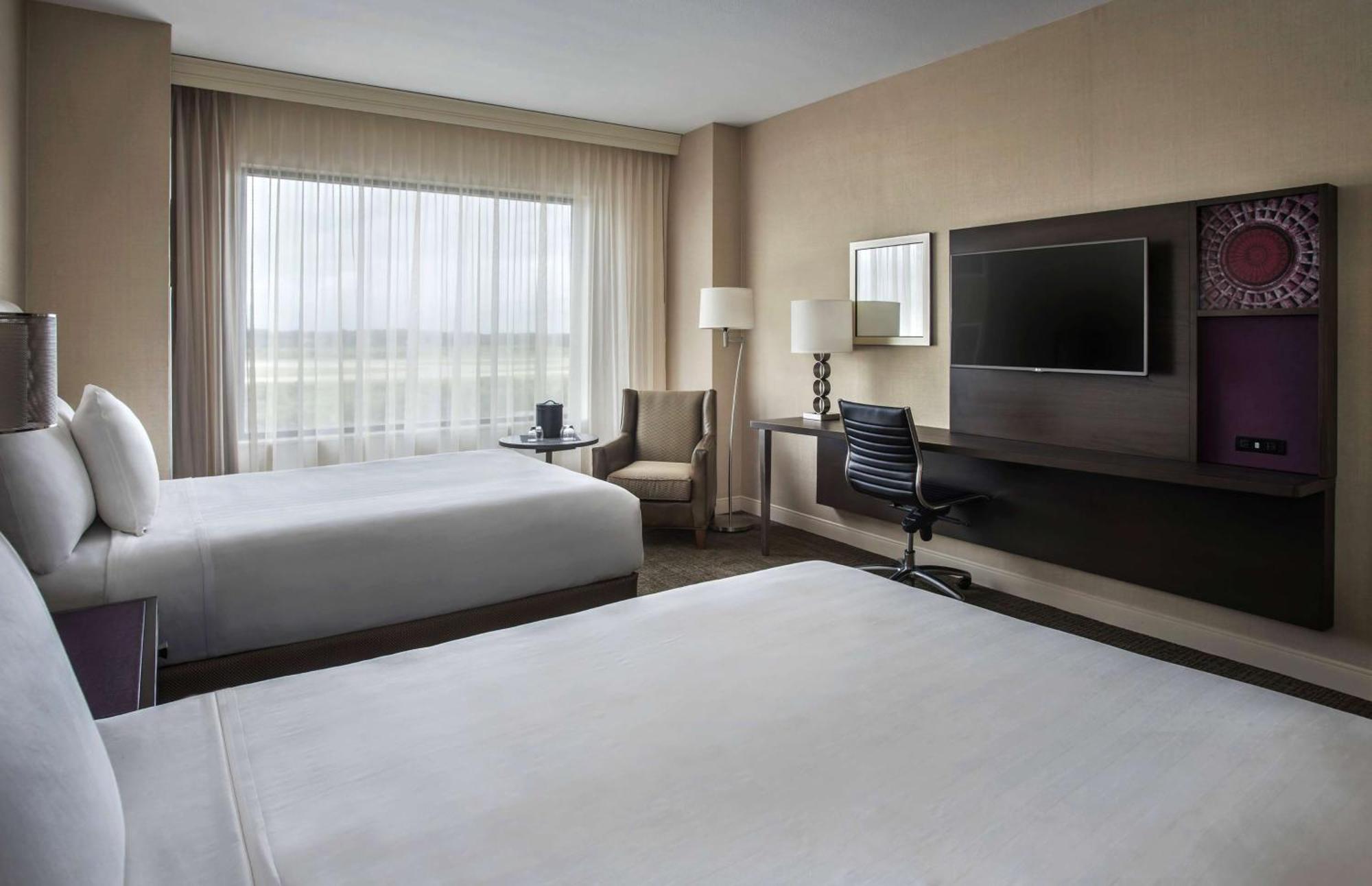 Deluxe Double Room with Two Double Beds - High Floor
